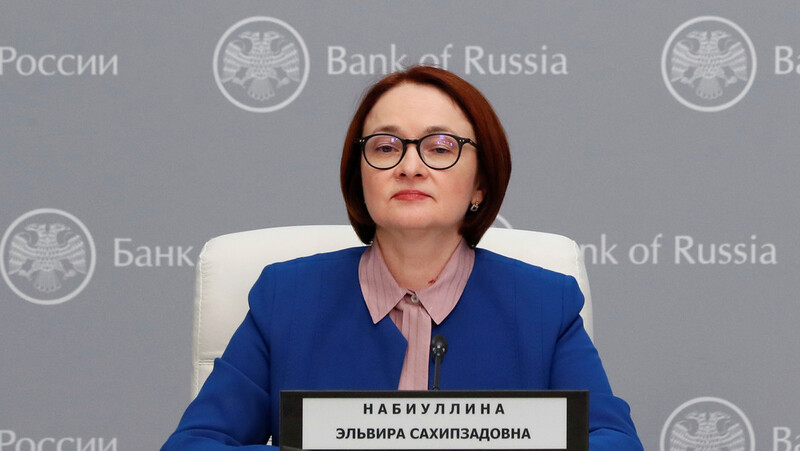 Elvira Sajipzádovna Nabiúllina, presidenta del Banco Central de Rusia.