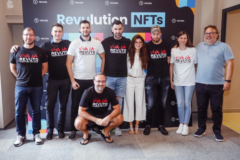 El equipo de Revuto durante la presentación oficial de Revulution NFT.