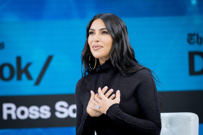 Kim Kardashian obliga a pagar una multa por promocionar EthereumMax.